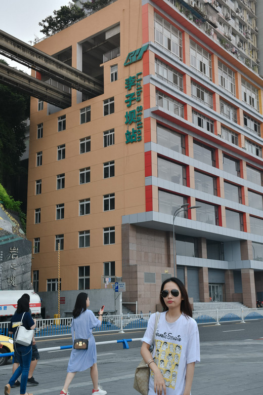 是山城也是不夜城的重庆，你好！-朝天门,洪崖洞,解放碑