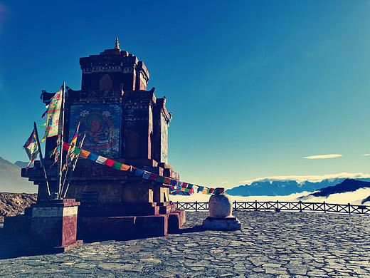 这是一场早该到来的川西之旅-新都桥,塔公,木格措,泸定桥,康定