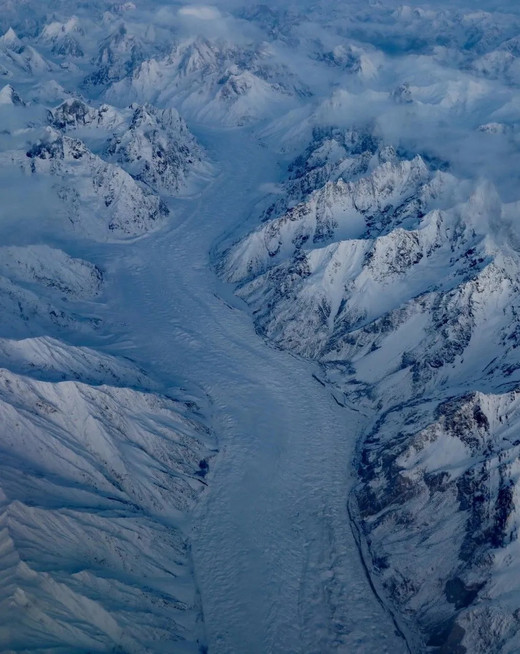 西部世界—帕米尔高原-慕士塔格峰,卡拉库里湖,天山,新疆