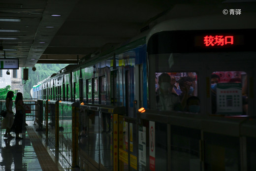 是山城也是不夜城的重庆，你好！-朝天门,洪崖洞,解放碑