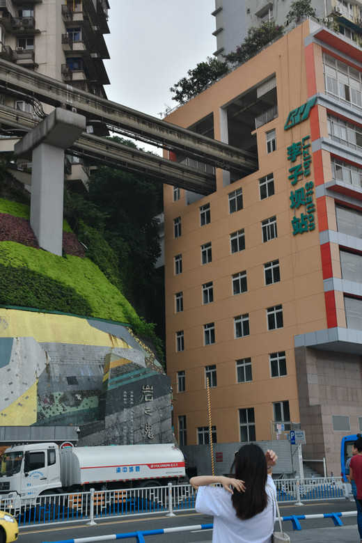 是山城也是不夜城的重庆，你好！-朝天门,洪崖洞,解放碑