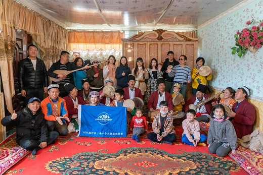 西部世界—帕米尔高原-慕士塔格峰,卡拉库里湖,天山,新疆